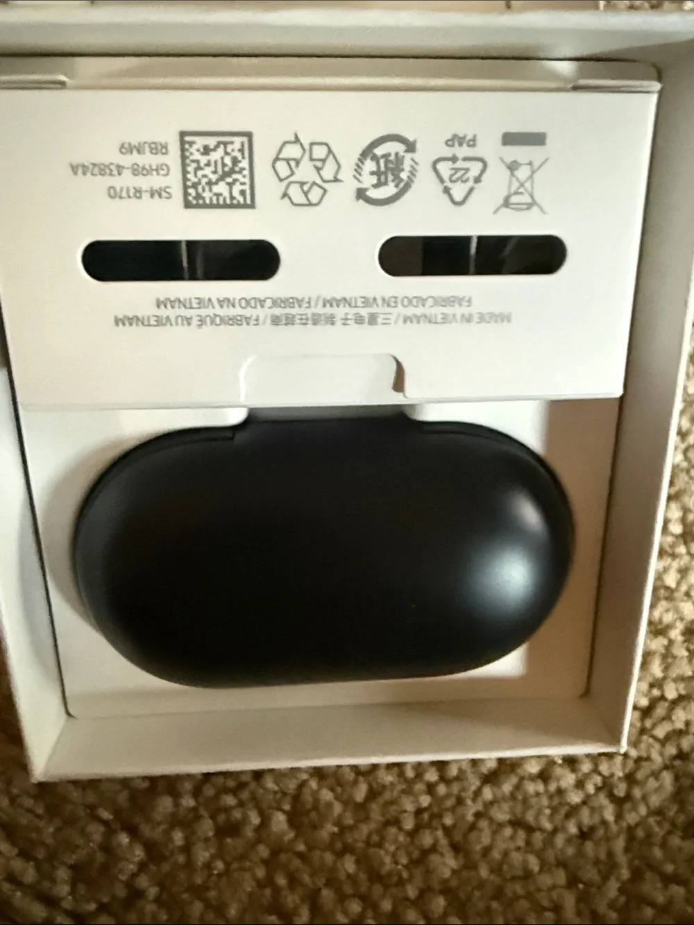 Samsung Galaxy 23 Ultra Black & Black Galaxy Buds True Wireless Earbuds